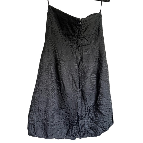 White House Black Market Women's Black Silk Mini Strapless Dress Size 4 - Picture 8 of 9